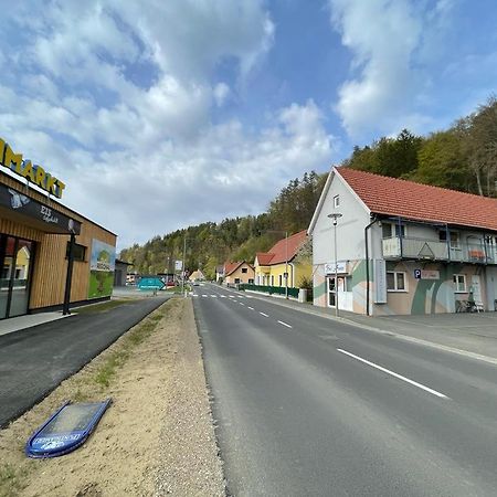 Arnfels Ferienwohnung Im Suedsteirischen Weinland - Haus Birgit מראה חיצוני תמונה